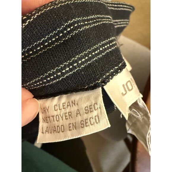 Jones New York Wide Leg Lightweight Striped Trousers. Size 12. - Picture 7 of 8